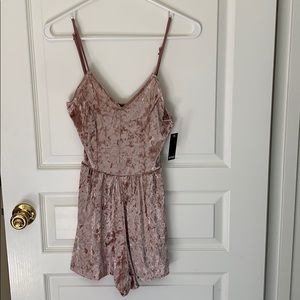 NWT Velvet Romper in Light Pink Sz S
